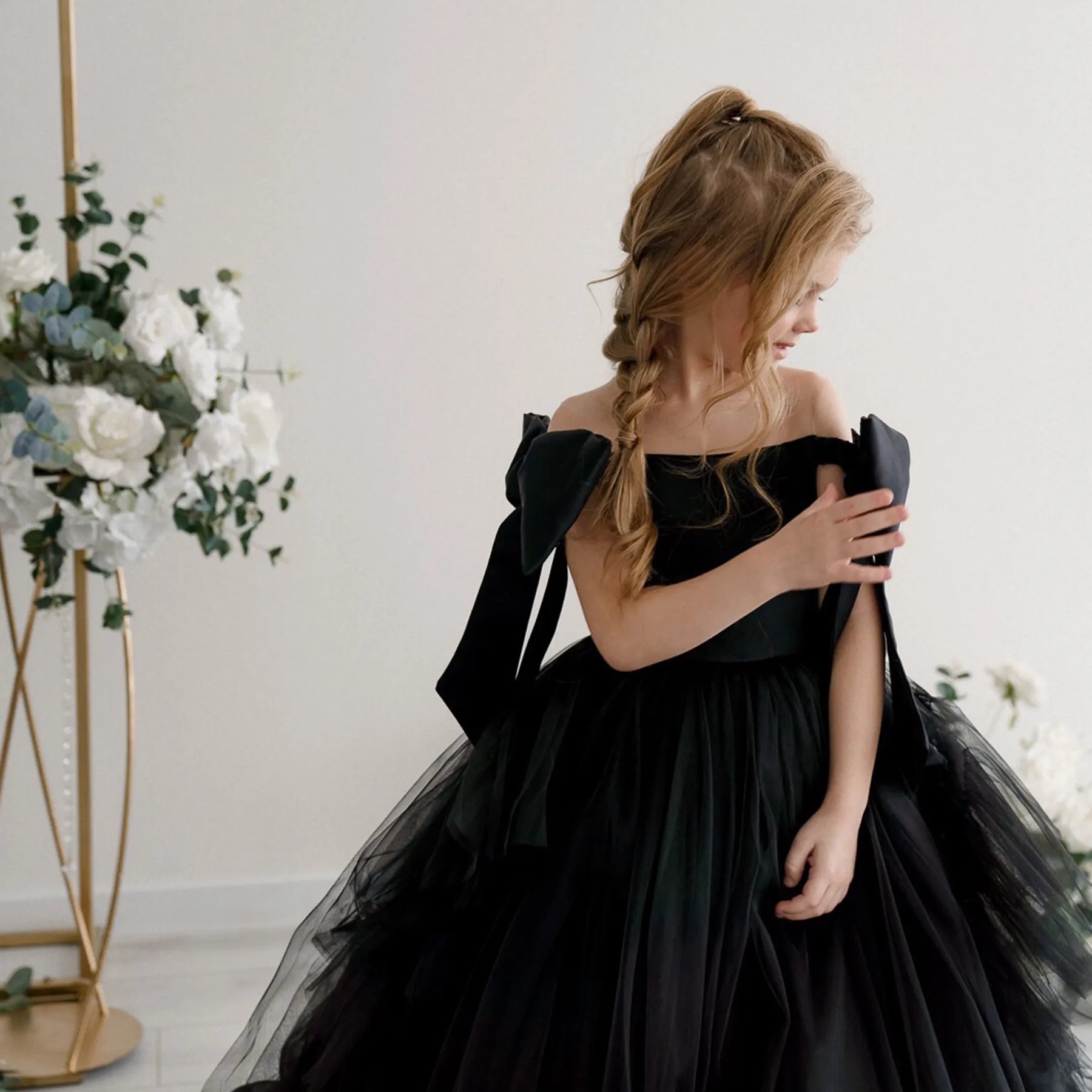 Flower Girl Dress with Tulle Train "Tyra"