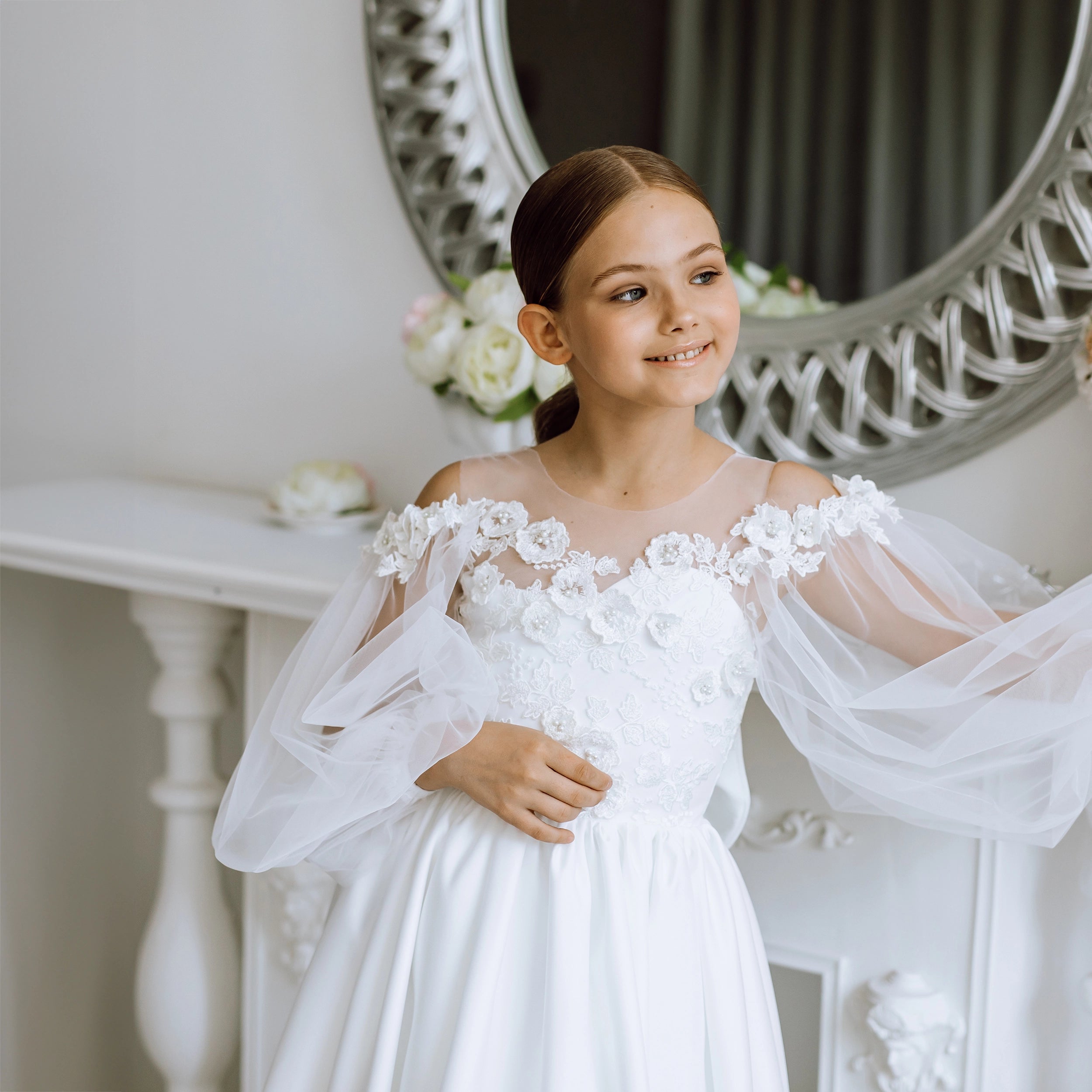 Flower girl long dress "Daisies"