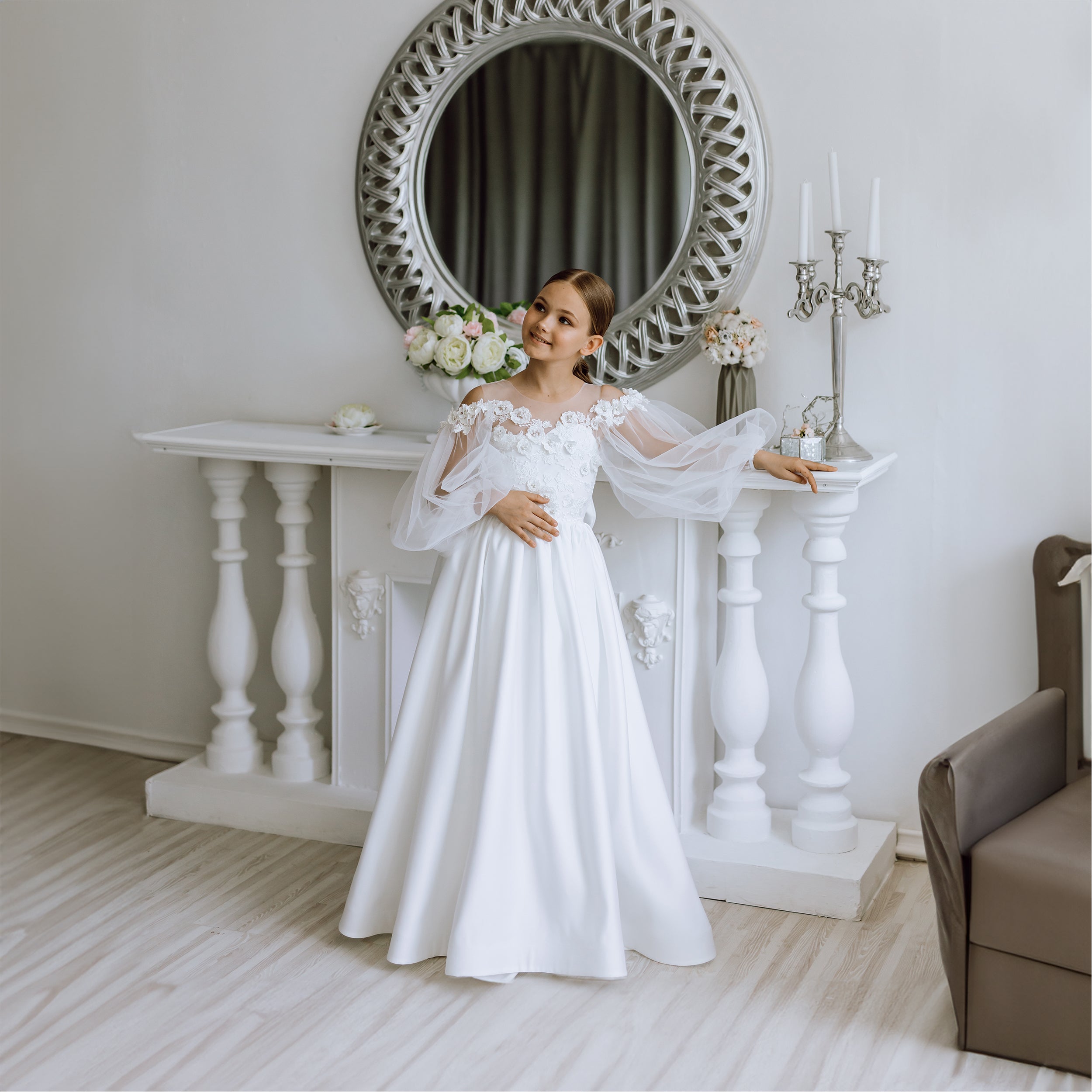 Flower girl long dress "Daisies"