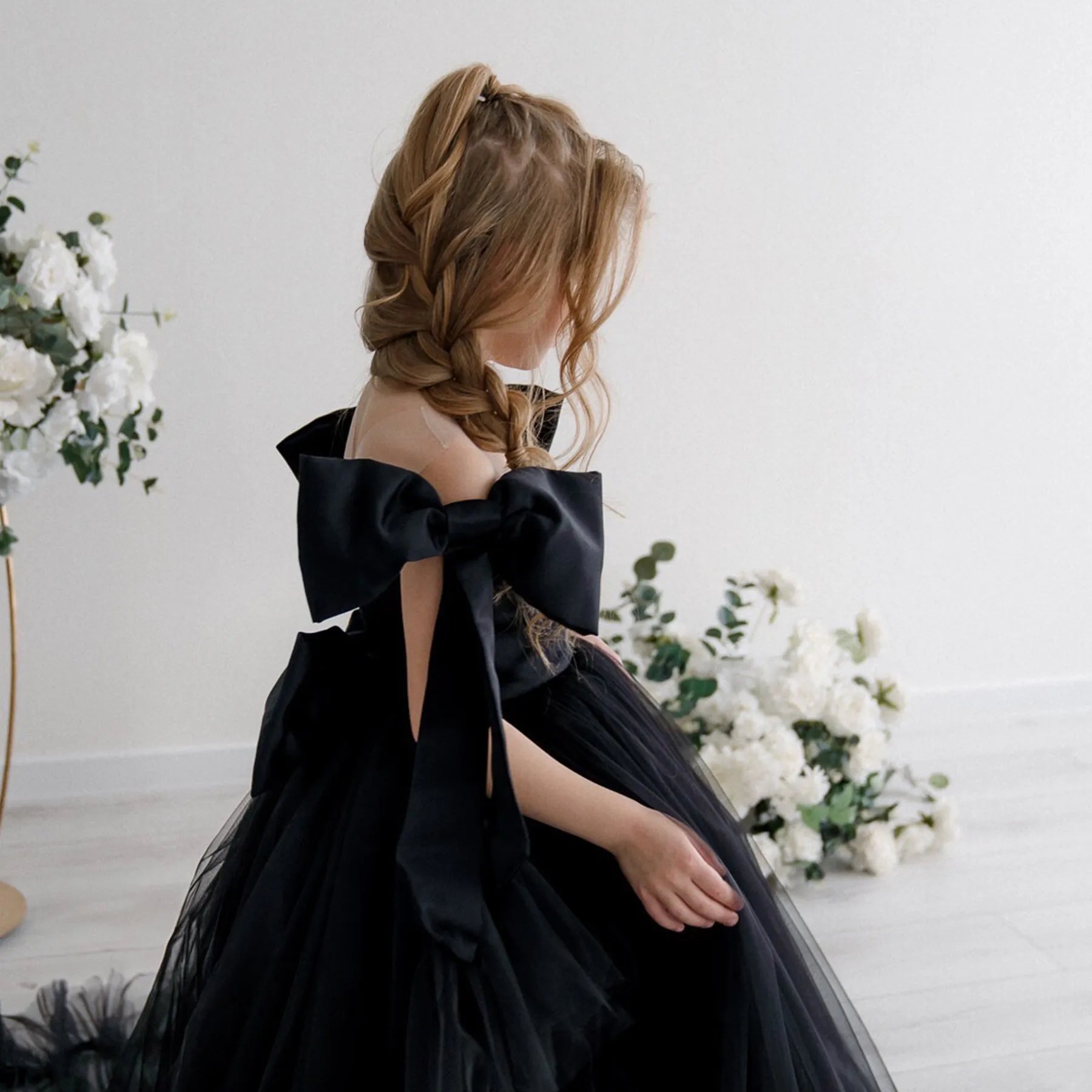 Flower Girl Dress with Tulle Train "Tyra"