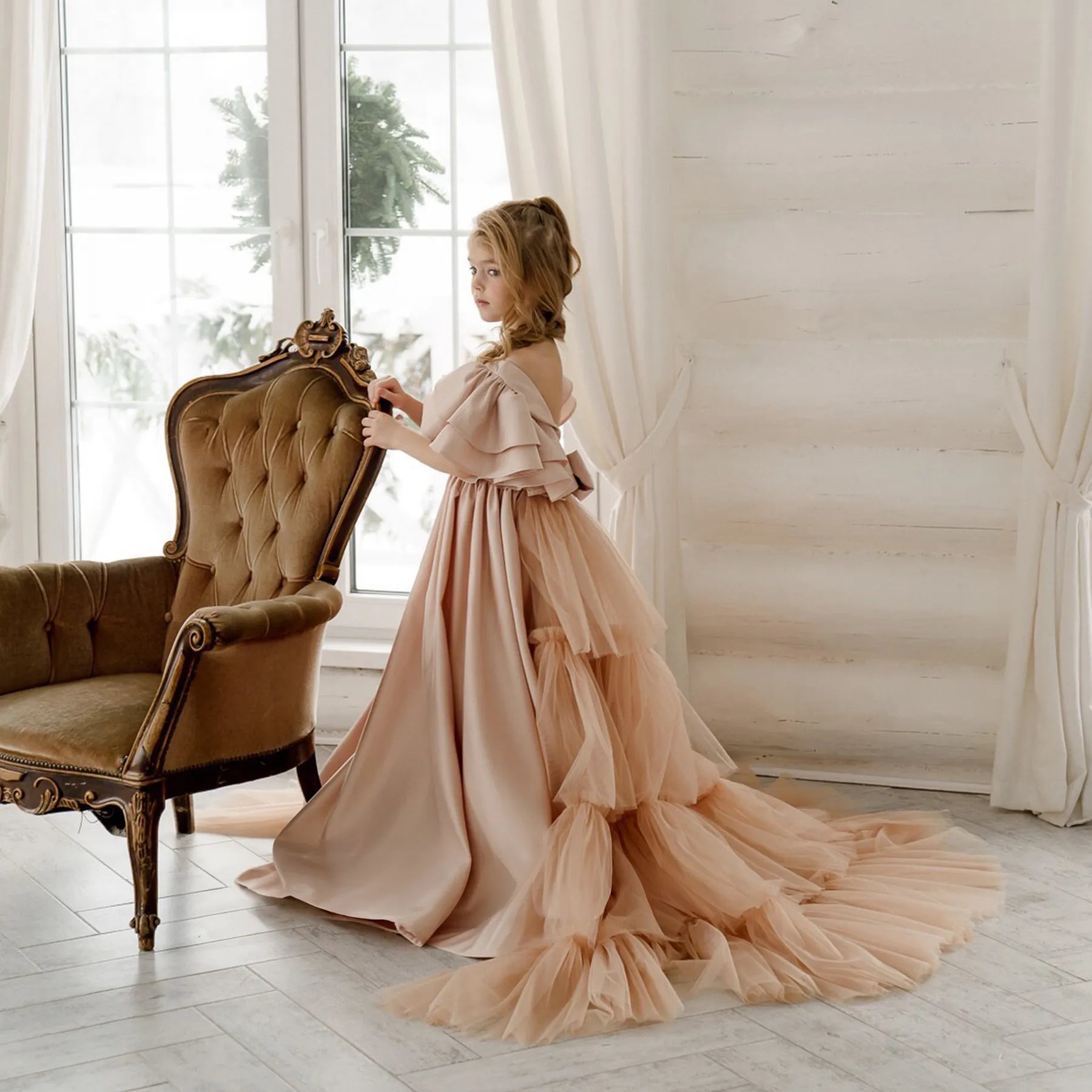 Flower Girl Dress with Train "Courage"