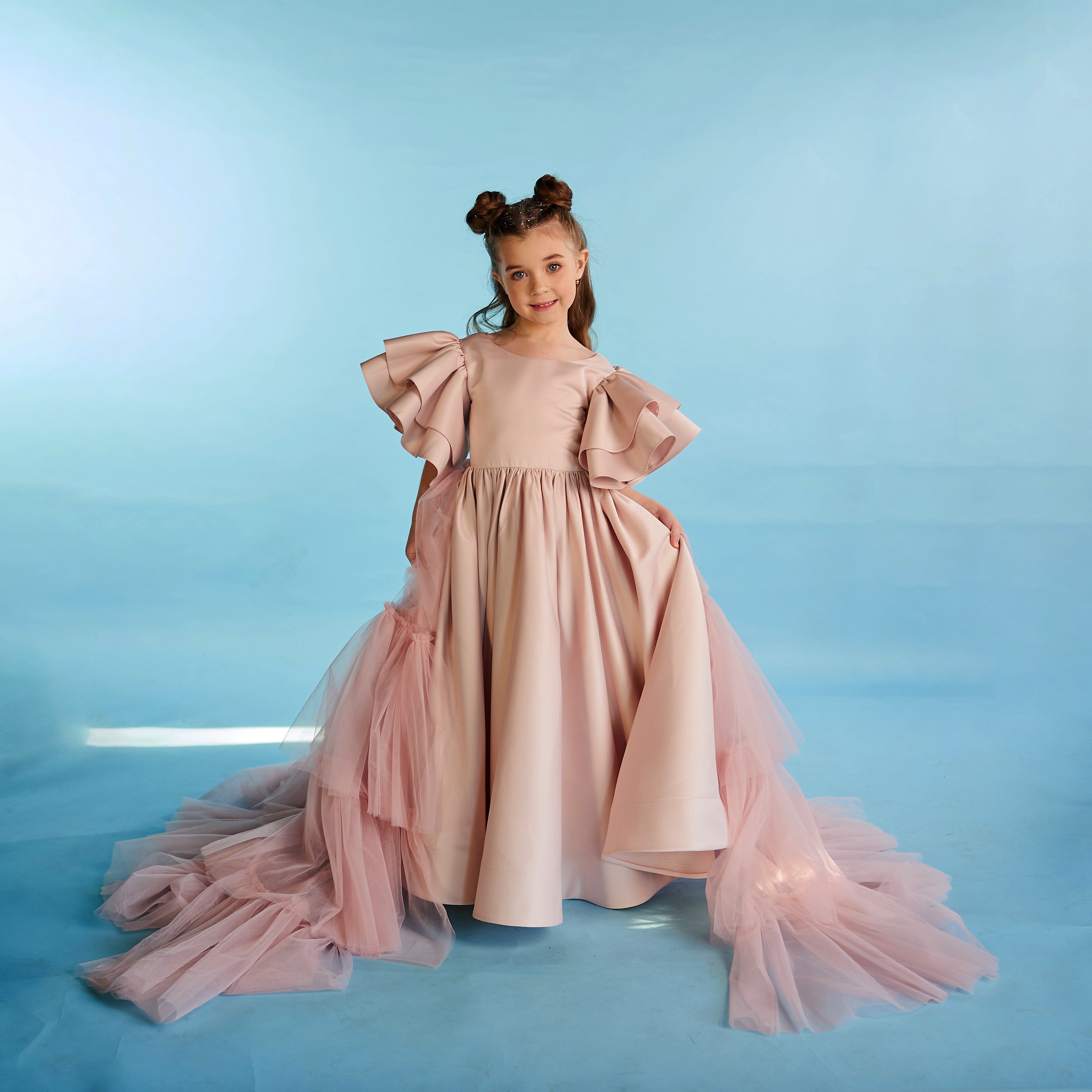 Flower Girl Dress With Train ’Peony’