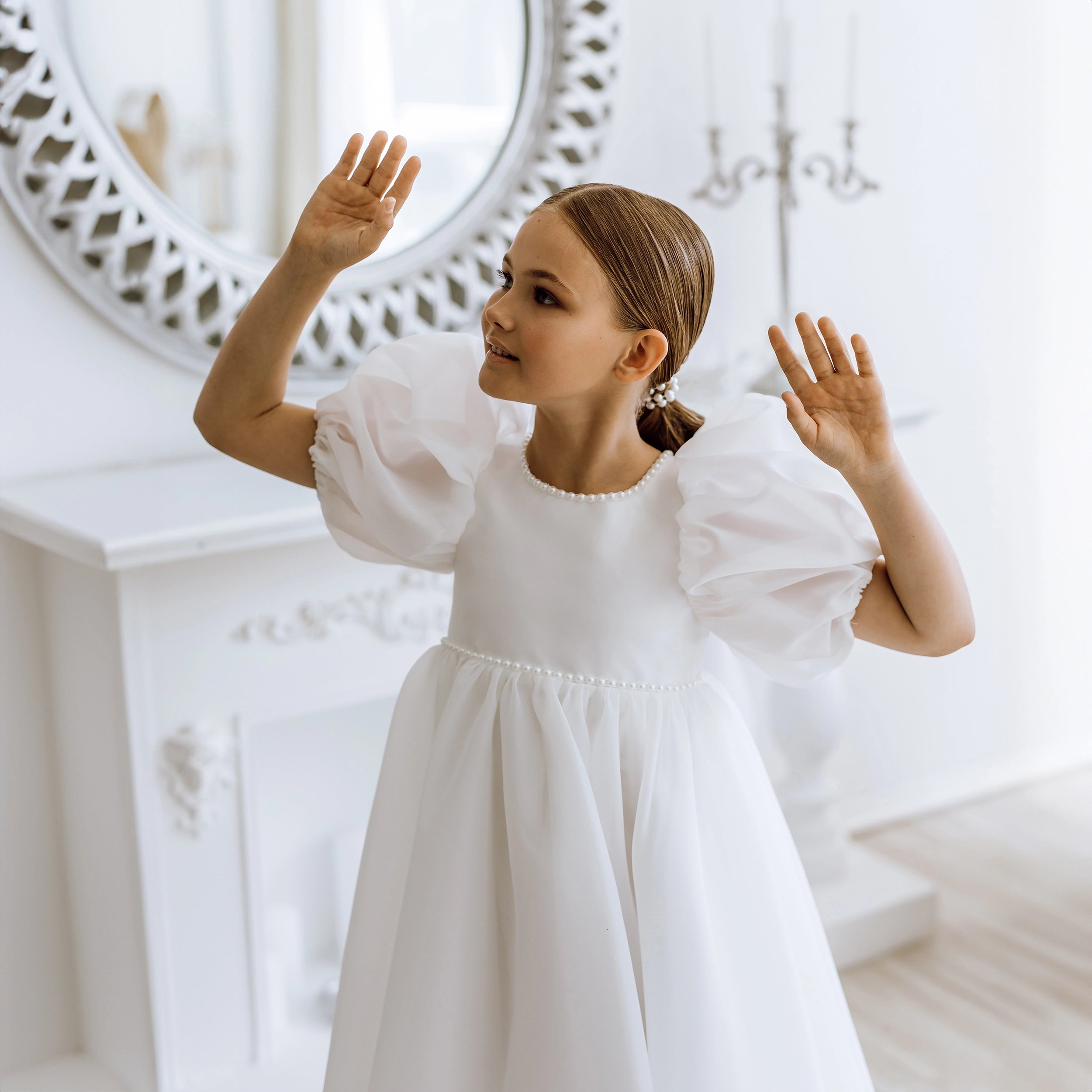 Flower Girl Dress Puff Sleeves "White Lotus"